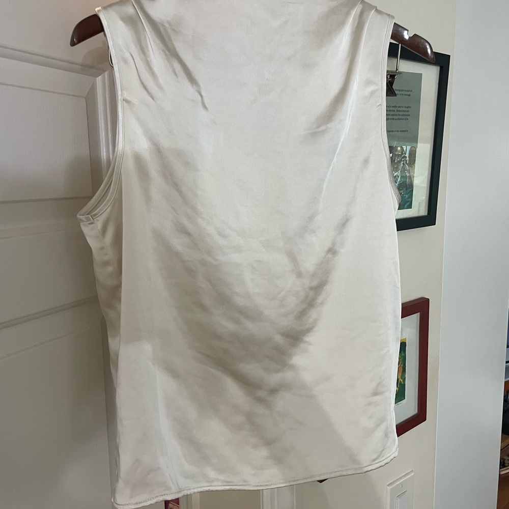 Noli Belted Pantsuit, worn once, bought on sale but wasn’t feeling the material - Picture 11 of 11